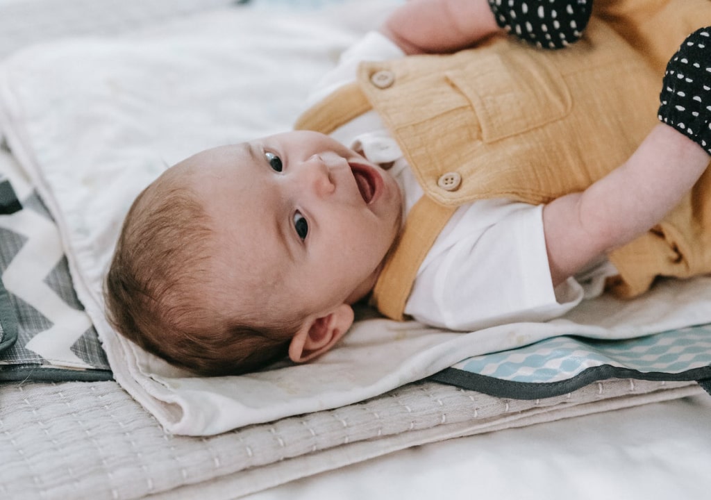 How to choose a baby growsuit & onesie?